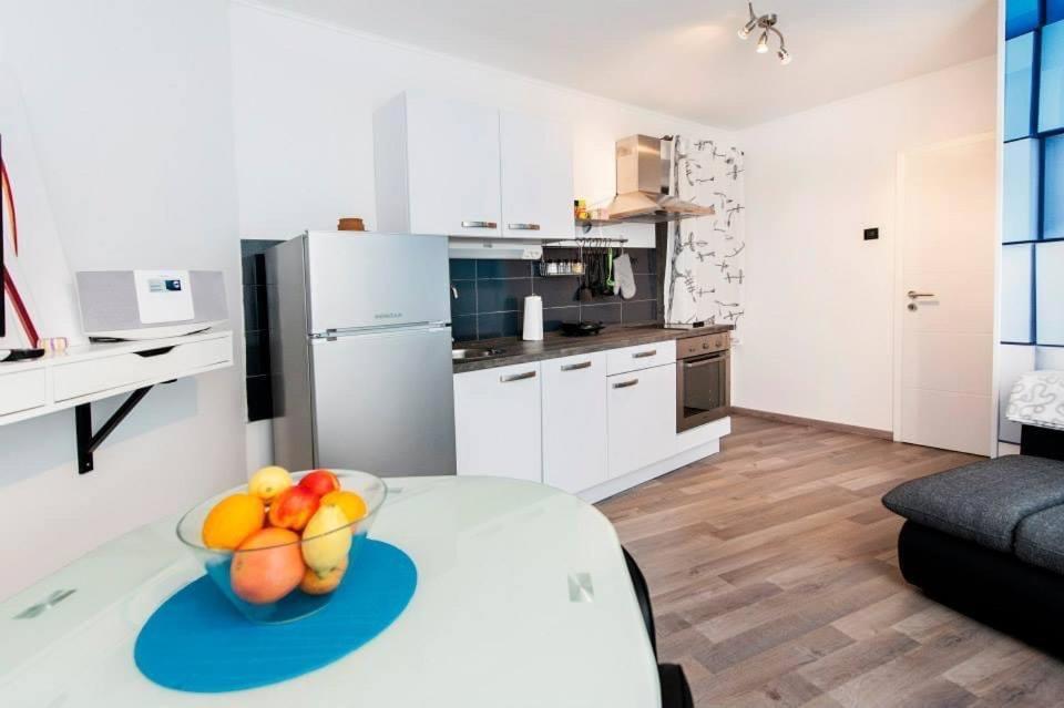 Apartman Puzzle Rovinj Exteriör bild
